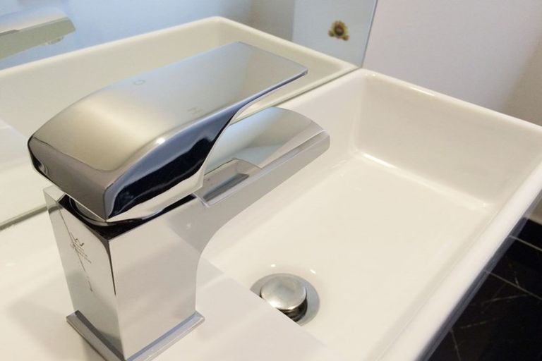 Photo of property in 75 Rosewell Crescent, Flat Bush, Auckland, 2019