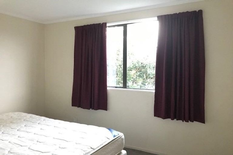 Photo of property in 22b South Street, Papakura, 2110