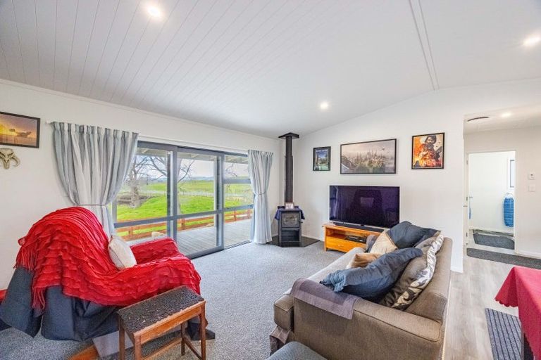 Photo of property in 476 Hatuma Road, Waipukurau, 4281