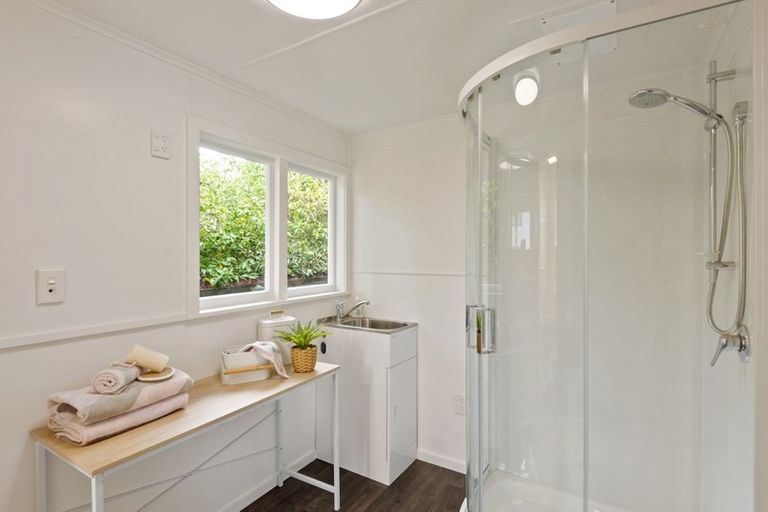 Photo of property in 162 Clarence Street, Riccarton, Christchurch, 8011