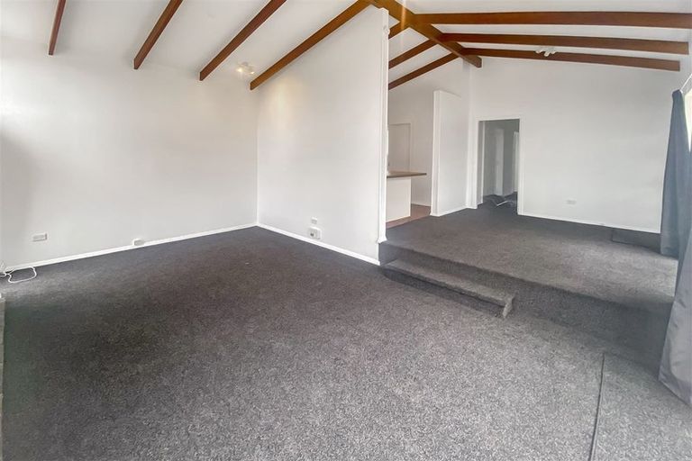 Photo of property in 28 Cottonwood Street, Parklands, Christchurch, 8083