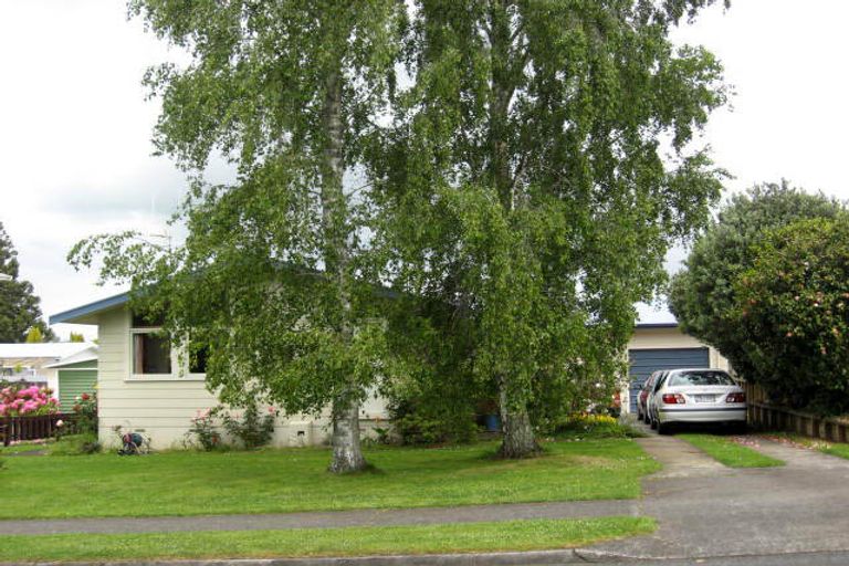 Photo of property in 240 Raikes Avenue, Te Awamutu, 3800