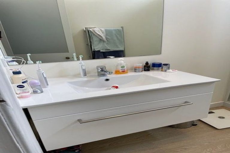 Photo of property in 2/8 Beatrice Road, Remuera, Auckland, 1050