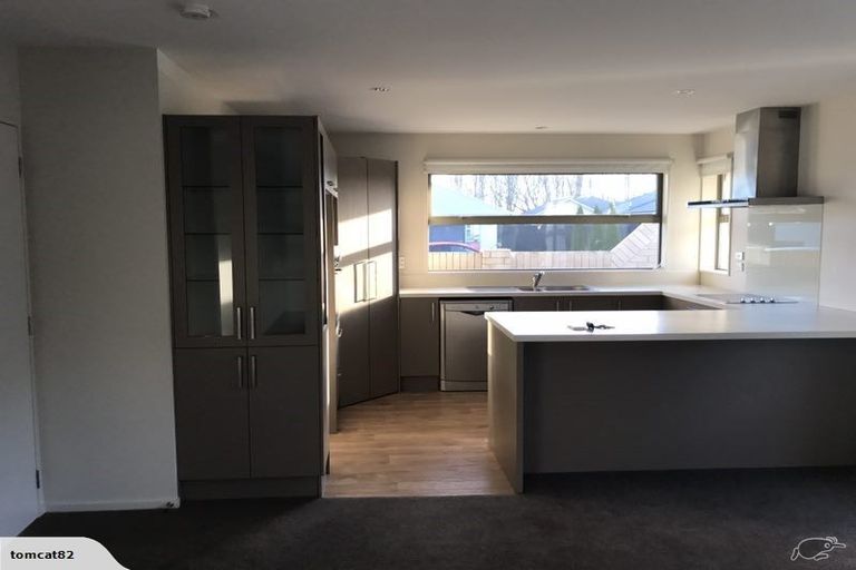 Photo of property in 16 Somerville Crescent, Aidanfield, Christchurch, 8025