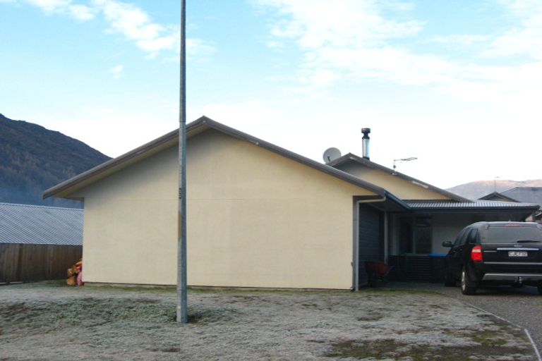 Photo of property in 6 Alexander Place, Arrowtown, 9302