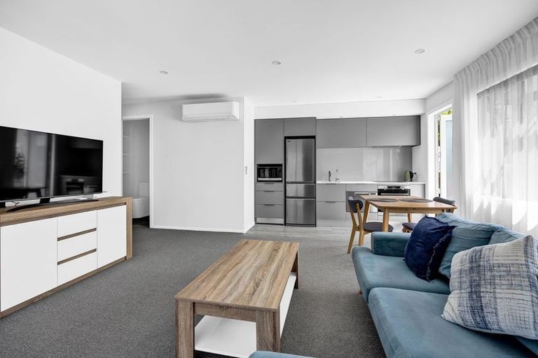 Photo of property in 3 Sackville Street, Fitzroy, New Plymouth, 4312