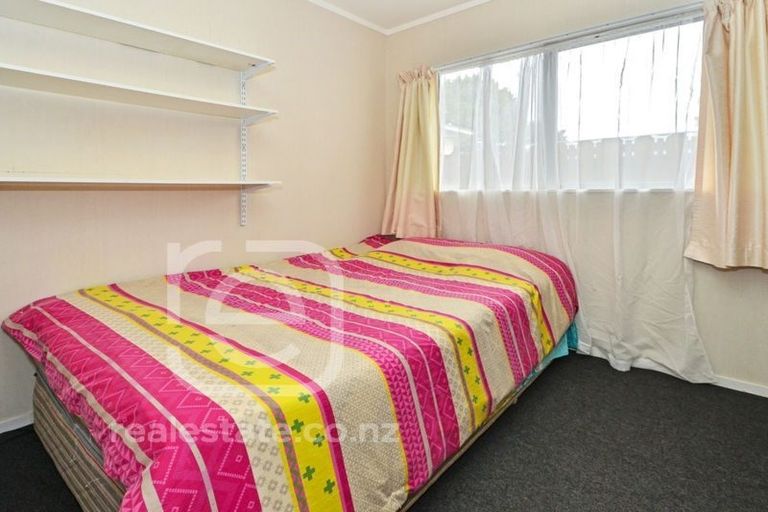 Photo of property in 2/10 Airfield Road, Takanini, 2112