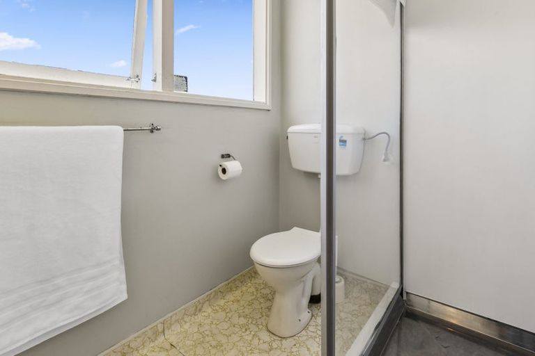 Photo of property in 2 Ontario Street, Kingston, Wellington, 6021