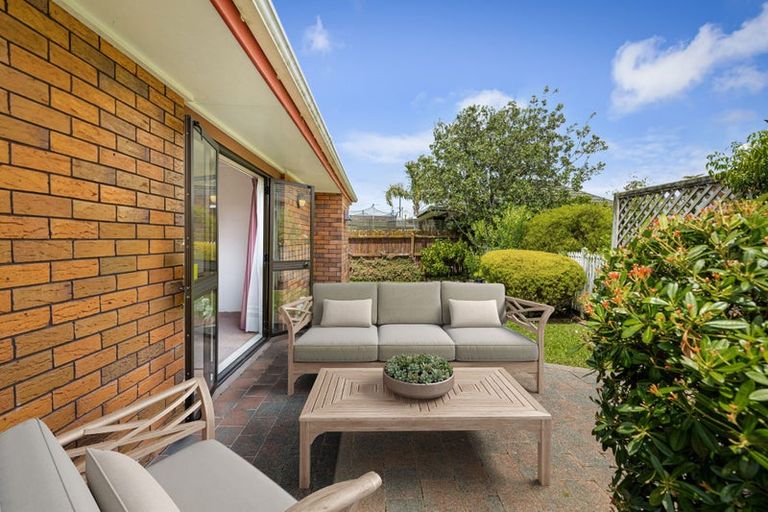 Photo of property in 131b Parrs Cross Road, Glen Eden, Auckland, 0612