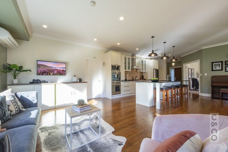 Photo of property in 4 Crabb Fields Lane, Riverhead, 0820