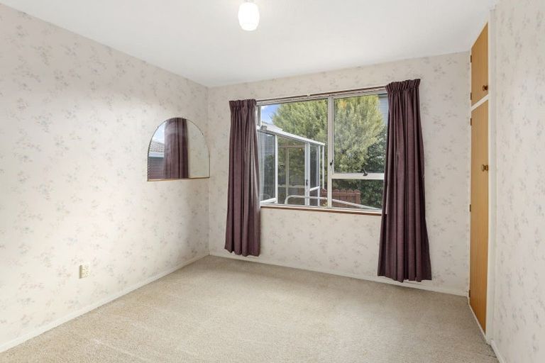 Photo of property in 14 Daytona Place, Parklands, Christchurch, 8083