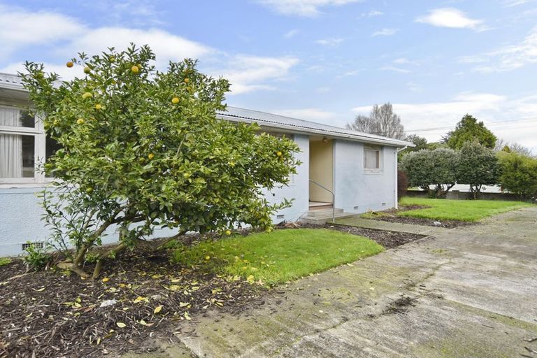 Photo of property in 54 Jennifer Street, Bryndwr, Christchurch, 8053