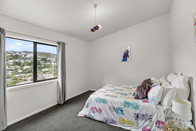 Photo of property in 29a Thurleigh Grove, Karori, Wellington, 6012