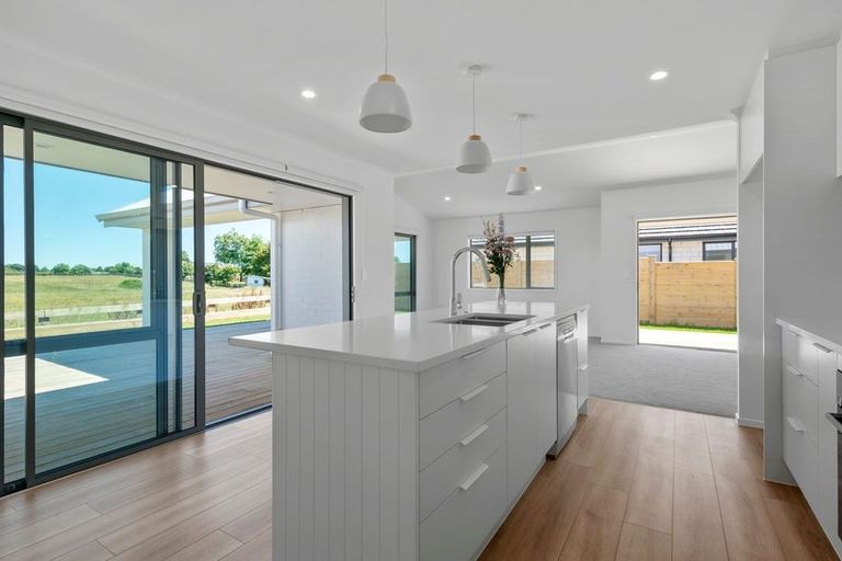 Photo of property in 52 Peakedale Drive, Matamata, 3400