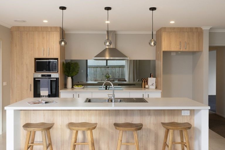 Photo of property in 14 Huria Vista, Pyes Pa, Tauranga, 3112