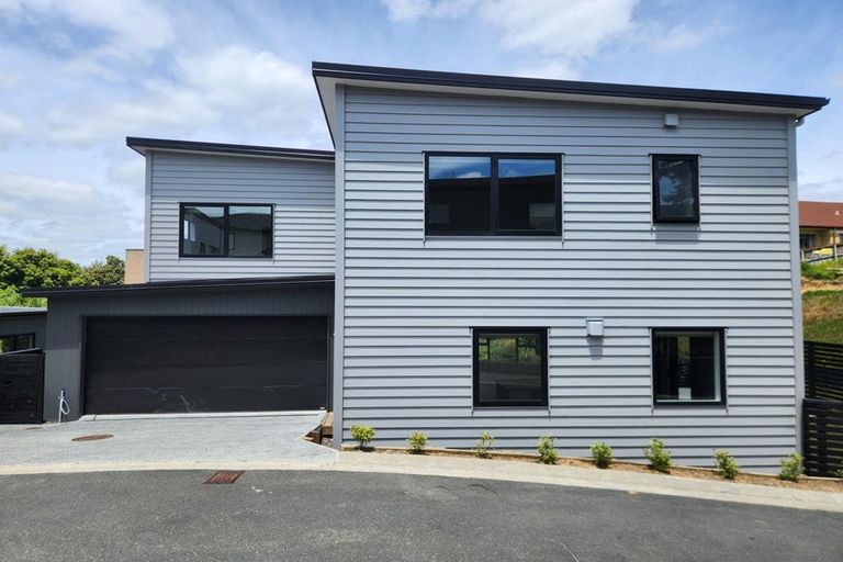 Photo of property in 8 Libby Lane, Howick, Auckland, 2010