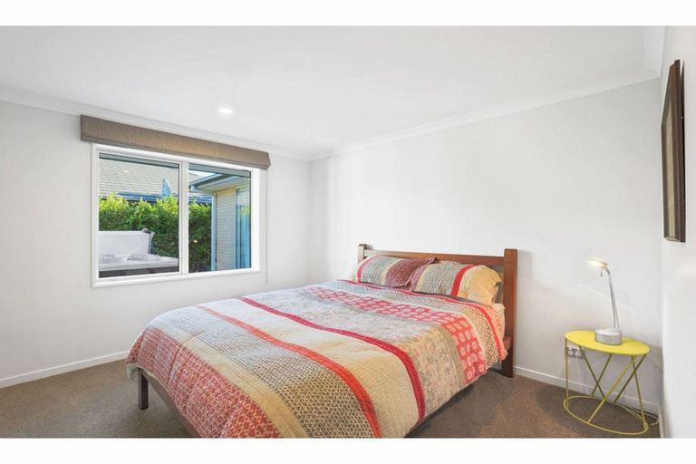 Photo of property in 24 Reka Street, Parklands, Christchurch, 8083