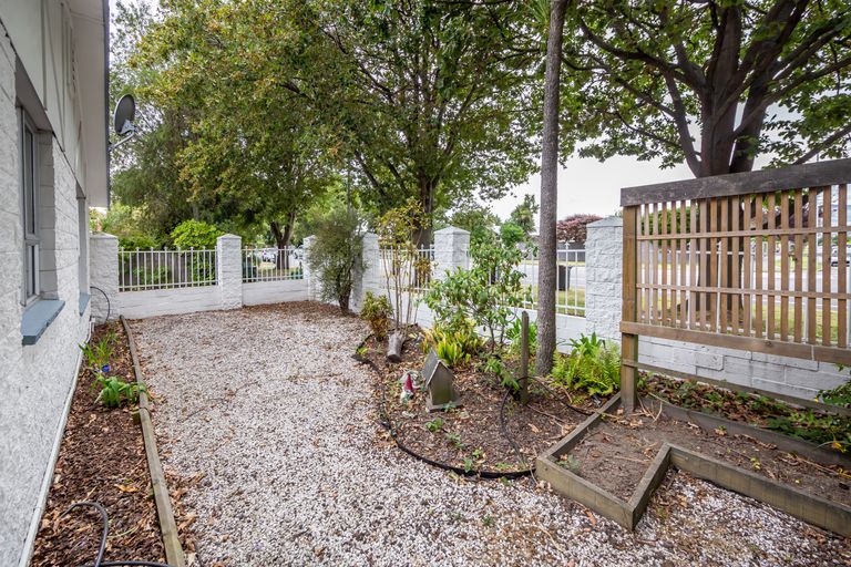 Photo of property in 194 Halswell Road, Hillmorton, Christchurch, 8025