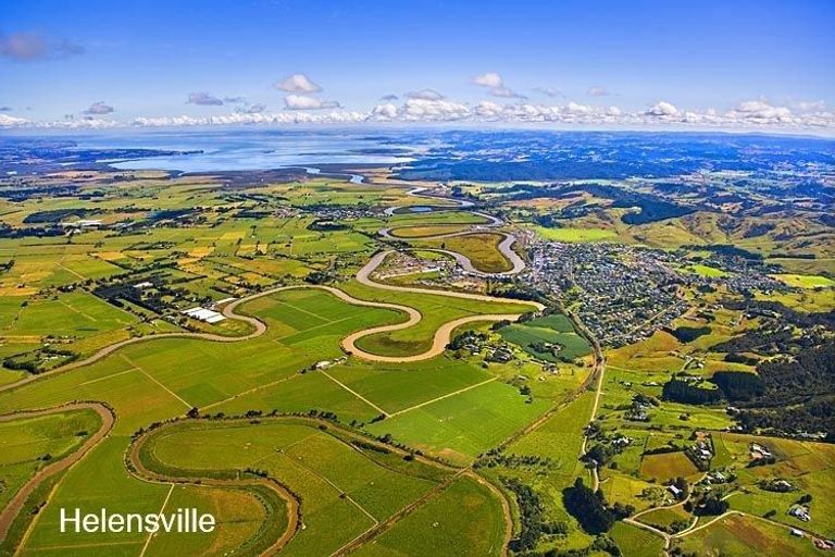 Photo of property in 8 Lewann Lane, Helensville, 0800