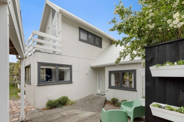 Photo of property in 49a Great North Road, Saint Johns Hill, Whanganui, 4501