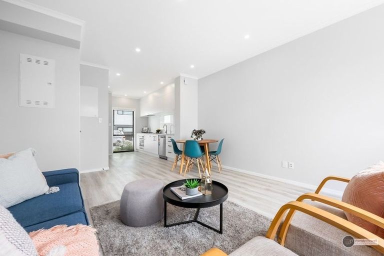 Photo of property in 15 Balmerino Lane, Wallaceville, Upper Hutt, 5018