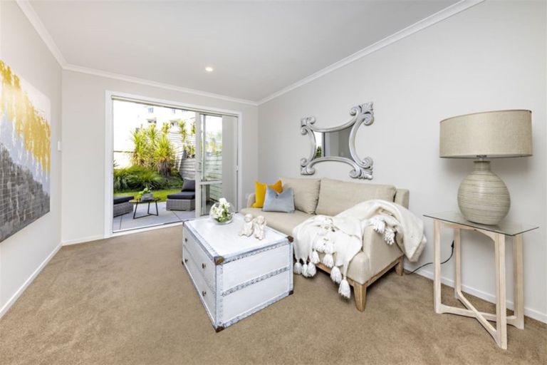Photo of property in 39 Arrowsmith Drive, Flat Bush, Auckland, 2019