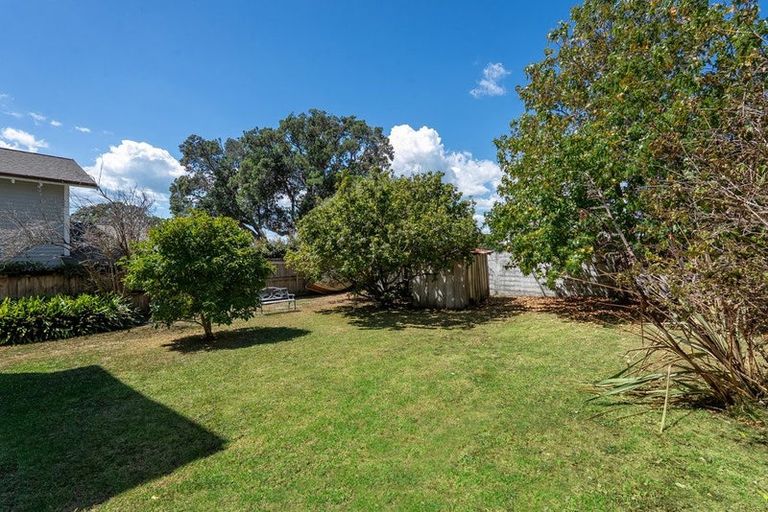 Photo of property in 31 Ewen Street, Hauraki, Auckland, 0622