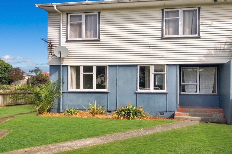 Photo of property in 9-13 Kotare Street, Aramoho, Whanganui, 4500