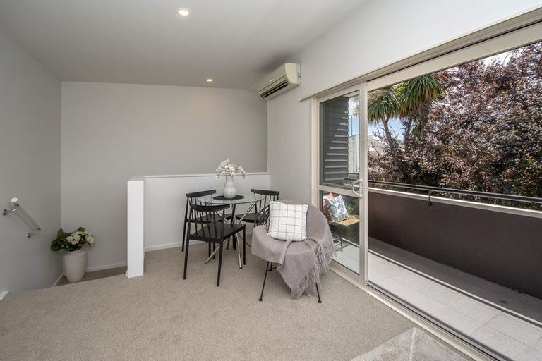 Photo of property in 3/24 Whitmore Street, Edgeware, Christchurch, 8013