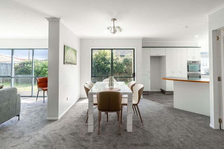 Photo of property in 19 Crichton Terrace, Mount Maunganui, 3116