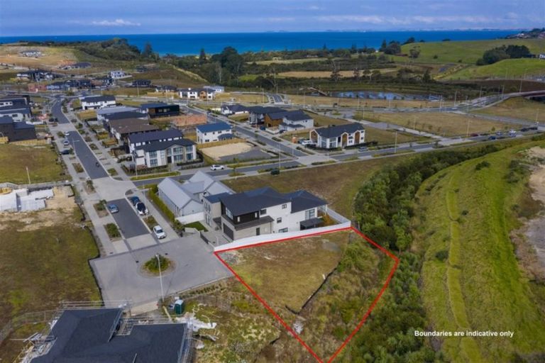 Photo of property in 27 Tawatawa Street, Long Bay, Auckland, 0630