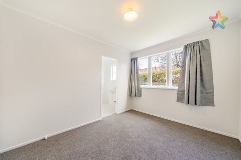 Photo of property in 4-6 Cottle Street, Avalon, Lower Hutt, 5011