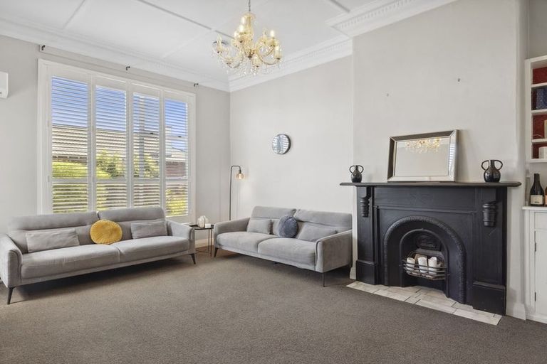 Photo of property in 84 Tomahawk Road, Andersons Bay, Dunedin, 9013