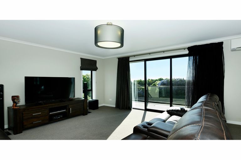 Photo of property in 31 Kendall View, Stoke, Nelson, 7011