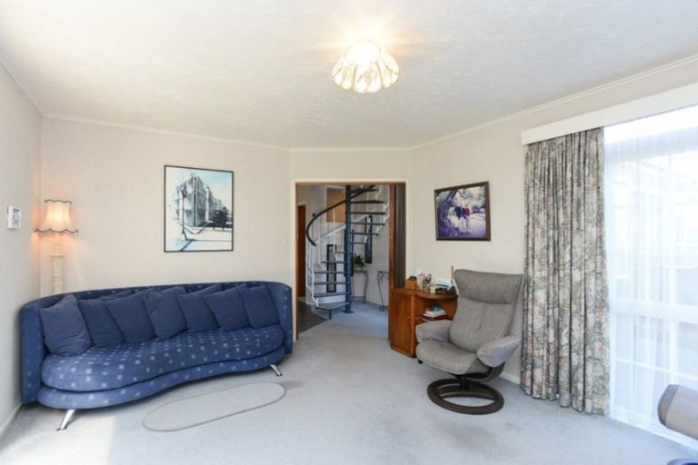 Photo of property in 10 Given Street, Havelock North, 4130