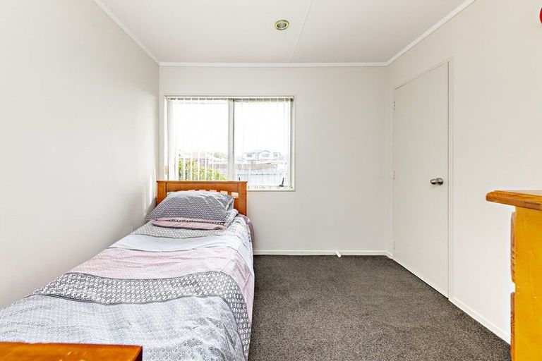 Photo of property in 2/1 Bledisloe Street, Papatoetoe, Auckland, 2104
