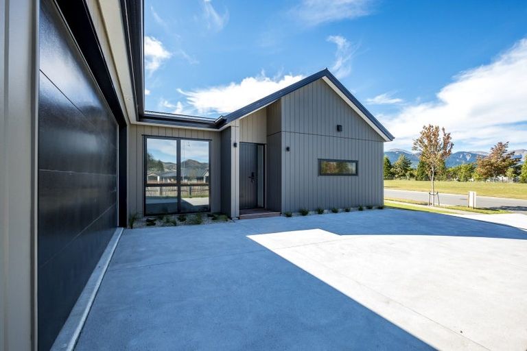 Photo of property in 17 William Jones Place, Hanmer Springs, 7334