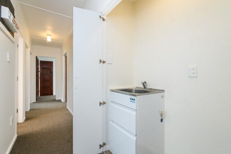 Photo of property in 50 Vogel Street, Roslyn, Palmerston North, 4414