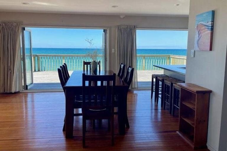 Photo of property in 189 Pukehina Parade, Pukehina, Te Puke, 3189