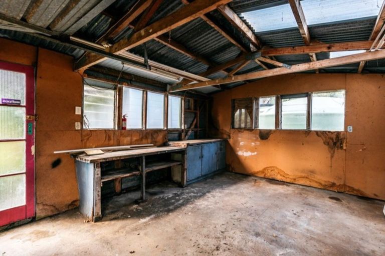 Photo of property in 39 Whakarite Road, Ostend, Waiheke Island, 1081