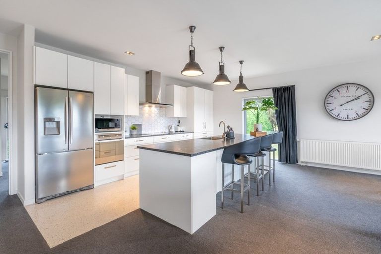 Photo of property in 156 Black Road, Otatara, Invercargill, 9879