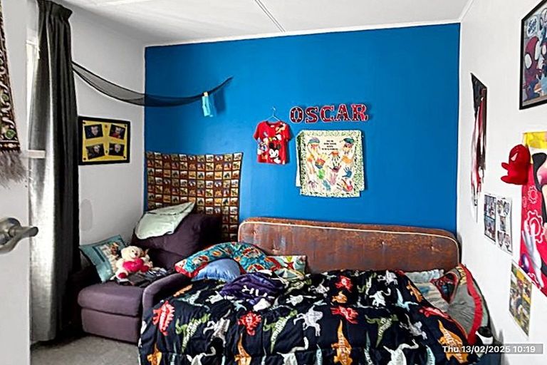 Photo of property in 24 Railway Crescent, Masterton, 5810