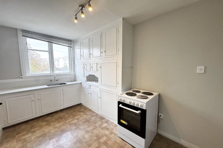 Photo of property in 1/85 Springfield Road, St Albans, Christchurch, 8014