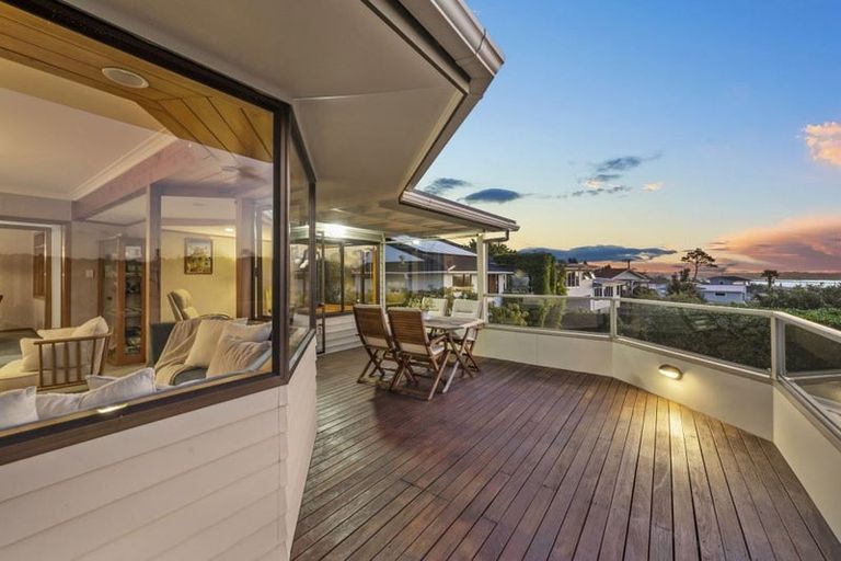 Photo of property in 53 Balmain Road, Birkenhead, Auckland, 0626