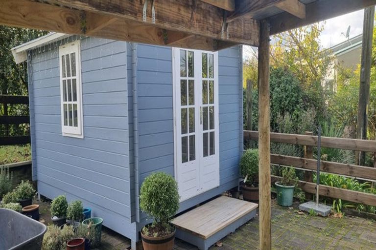 Photo of property in 195 Riverhead Road, Kumeu, 0892