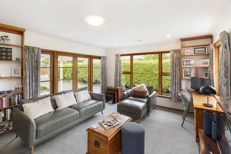 Photo of property in 32 Flower Street, Bryndwr, Christchurch, 8053