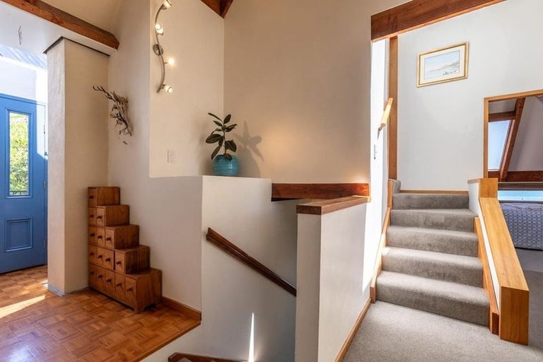 Photo of property in 22 Albert Road, Stepneyville, Nelson, 7010