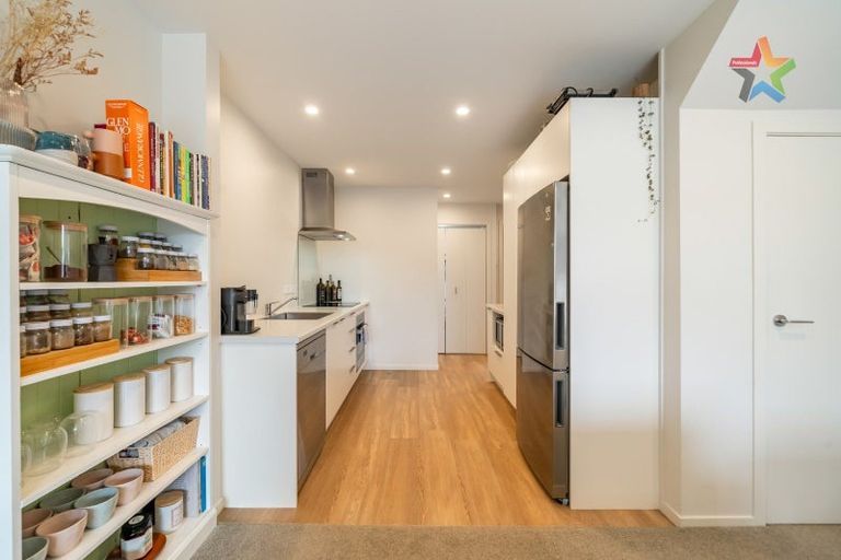 Photo of property in 23b Barber Grove, Moera, Lower Hutt, 5010