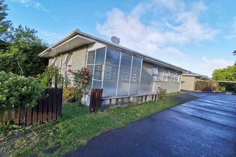 Photo of property in 1/387 Withells Road, Avonhead, Christchurch, 8042
