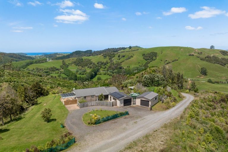 Photo of property in 210 Wentworth Valley Road, Whangamata, 3691